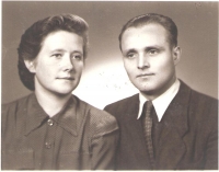 Svatební fotografie z roku 1954