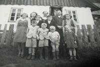 Rodina  Hadwigerova v Nýznerově 