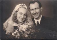 svatba Anny a Antonína Havelkových 9.11. 1946