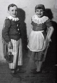 Stanislav and Eva Kubánková, theater play Broučci, five years old