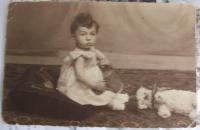 Lydia Stern in the early 30s