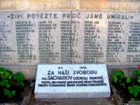 Hrotovice, pomník obětí tragédie 8. května 1945