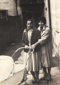 Kleopatra and Irini Stamoblidu, mother and sister of Eleni, 1959, Jeseník