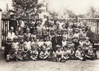 1934, German kindergarden, Petr 1st row bottom, 2nd from right
