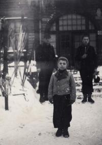 1937, Karlova Studánka, Vánoce, Petr