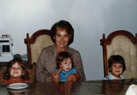 Olička with some of her grandchildren, Quebec 1986