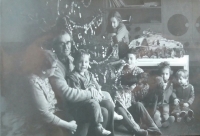 Christmas in the SOS Children's Village in Doubí with grandfather and grandmother, parents of Eva Borková, in 1974