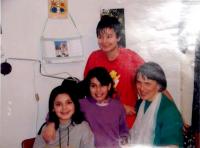 Hana with her foster daughters, Vrchlabí 2005