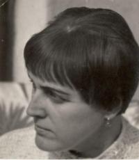 Helena Pražáková in 1969 in Byšice