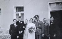 Svatba sestry Elfridy s Herbertem Bergem. Drážďany 1943.