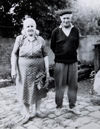 Prababička Hedvika Sweden and her son Zdeněk