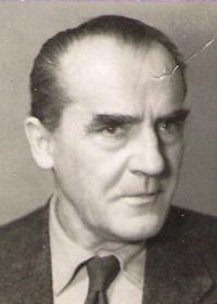 otec - Antonín Doležal