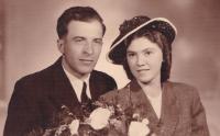 1944 - wedding photo