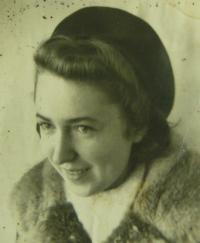 Miluše Dědková 40s