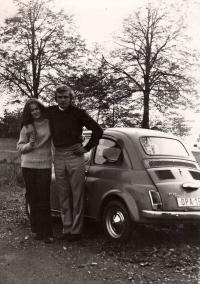 Jaroslav Kukol s budoucí manželkou / kolem roku 1971