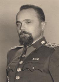 Her uncle Ctibor Novák, who was executed by the Communists in 1955