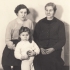 Jitka Hofmanová s matkou Josefou a babičkou Bohumilou